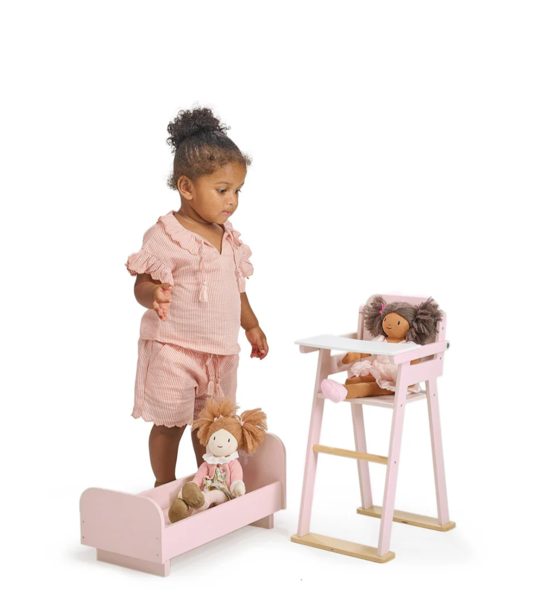 Silla alta para muñecas