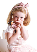 Muñeca Amelia y su gatito