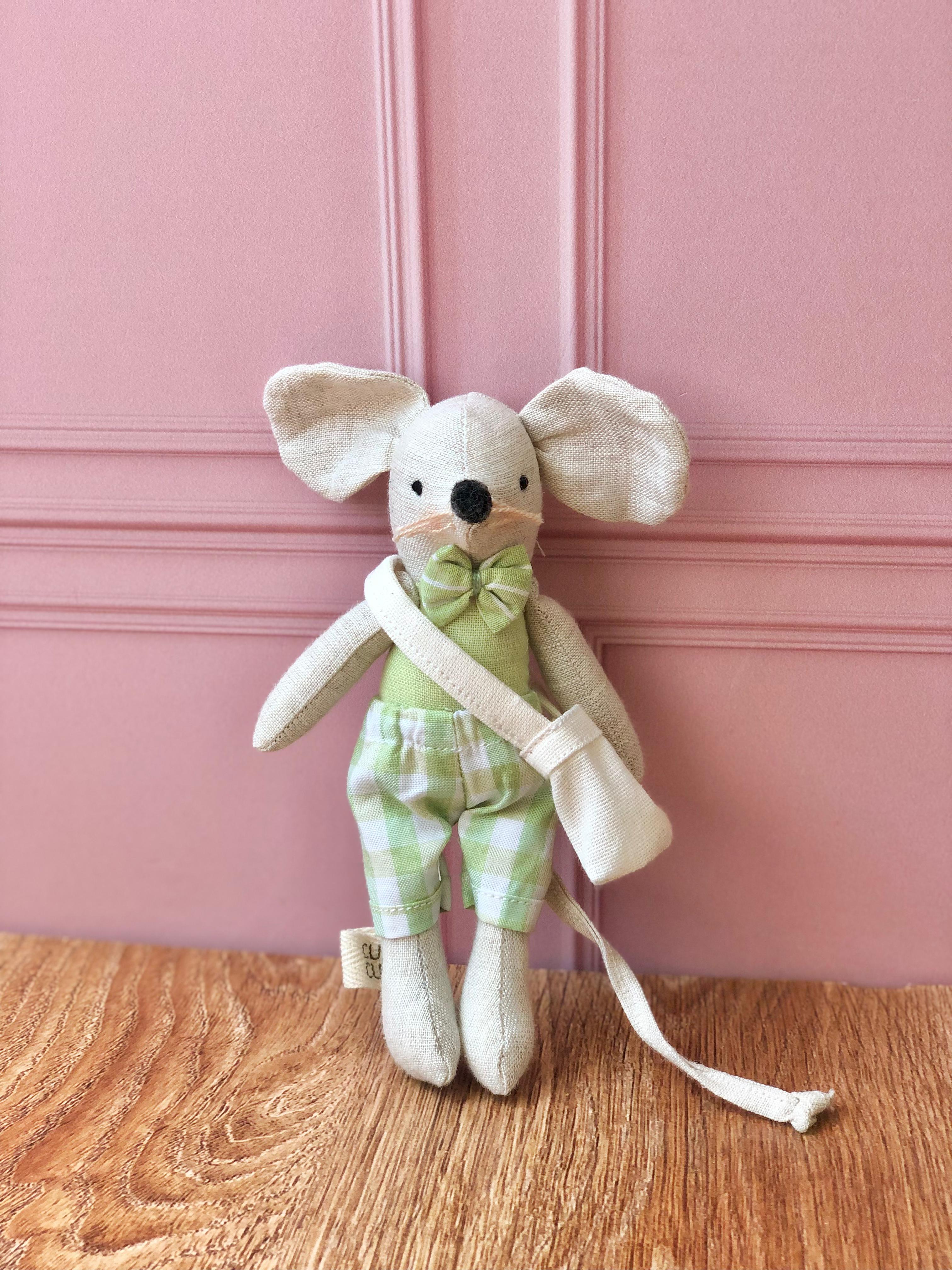 Ratoncito de los dientes verde