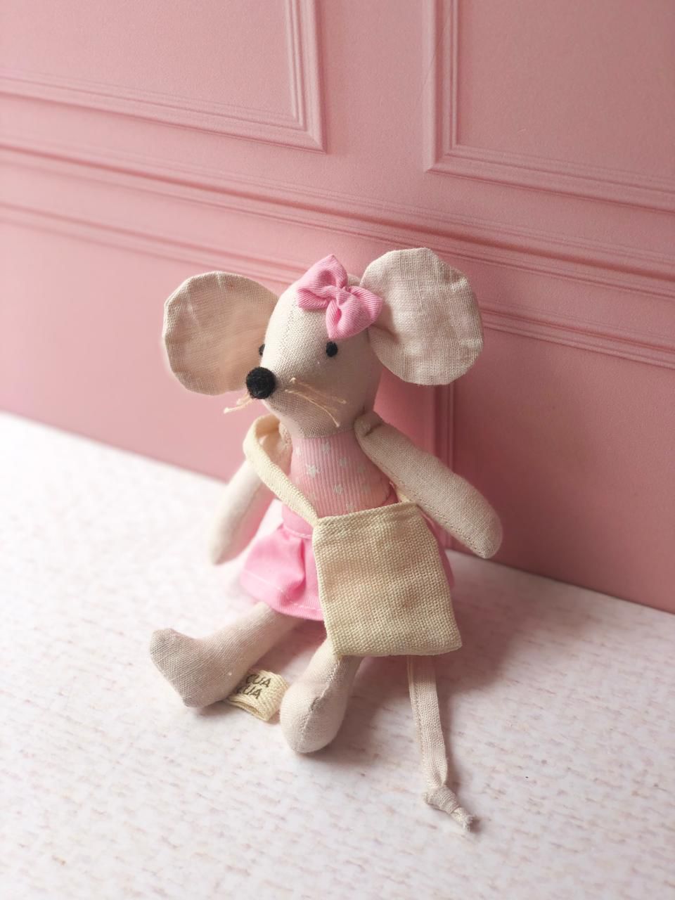 Ratoncito de los dientes rosa