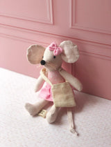 Ratoncito de los dientes rosa