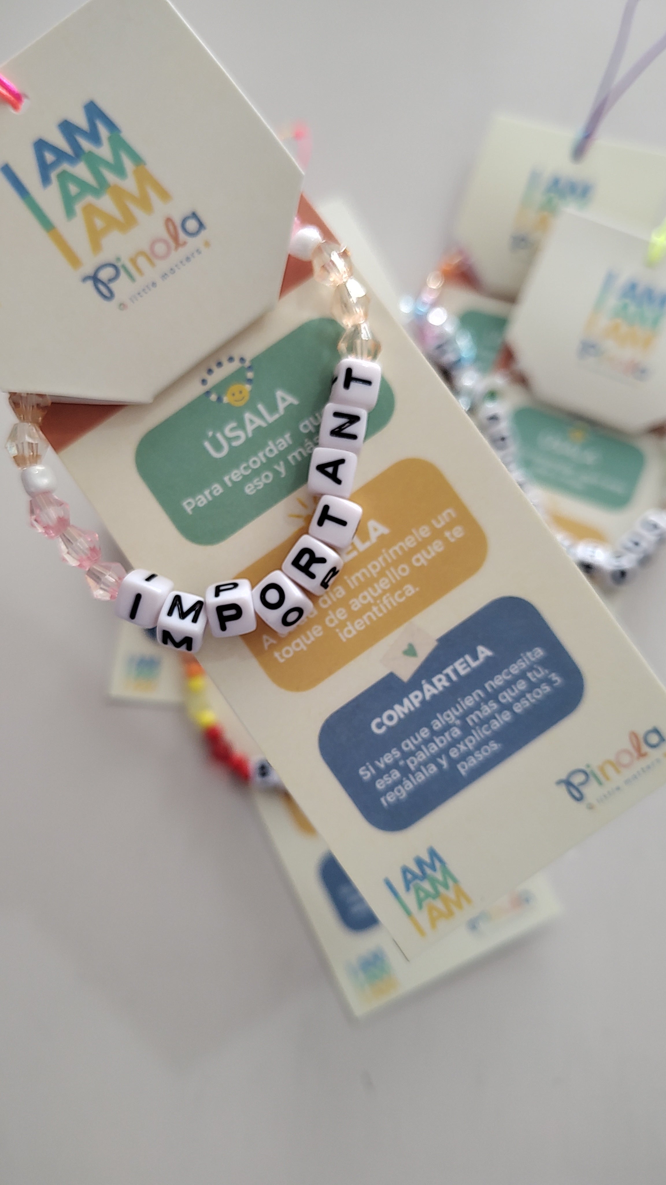 PINOLA IAM pulsera frases