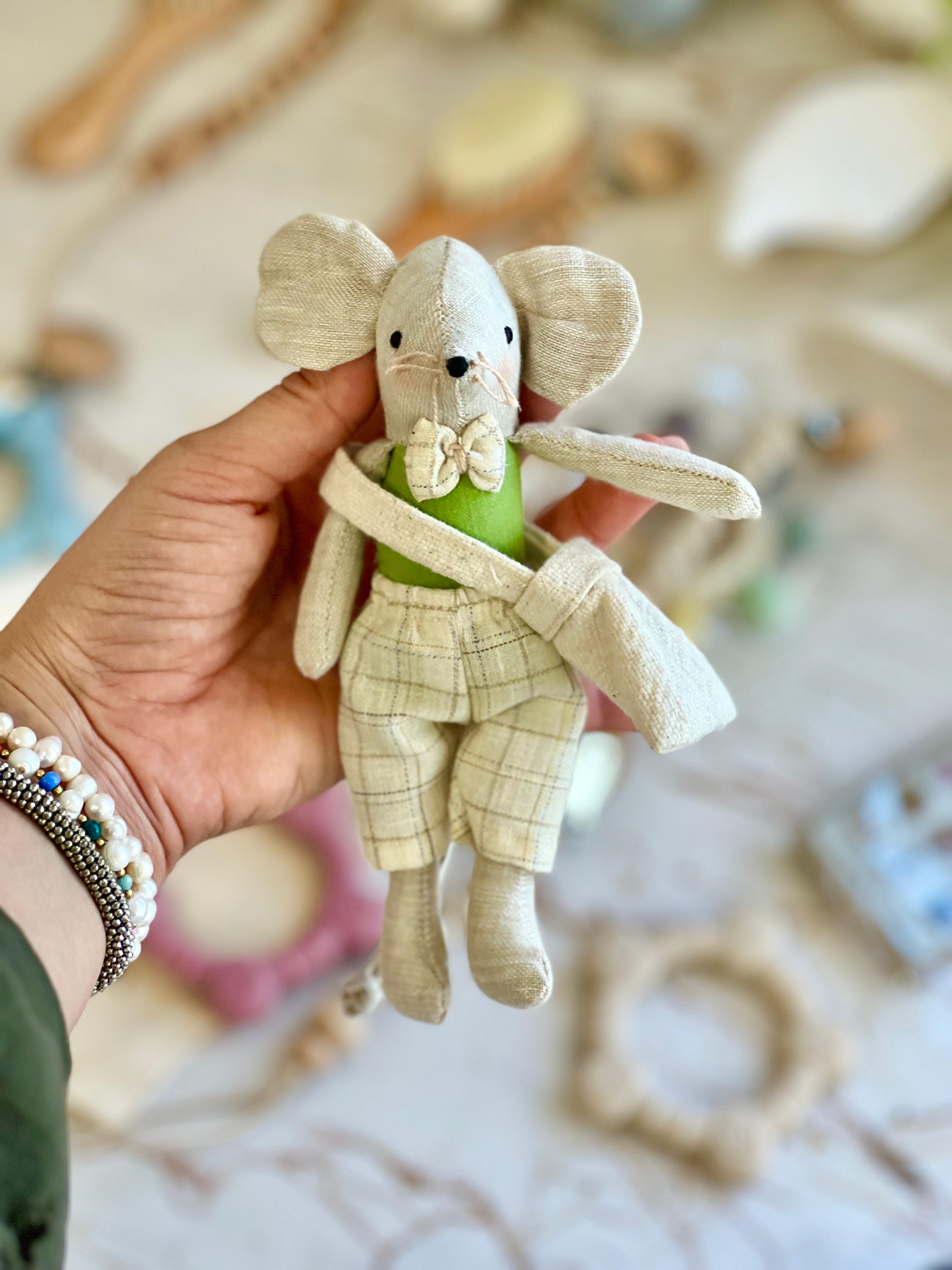 Ratoncito de los dientes verde